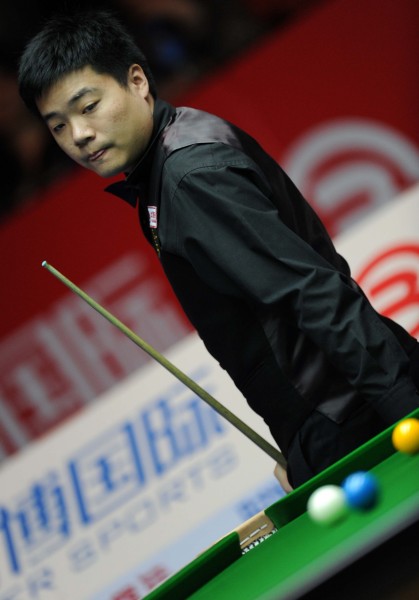 受豪门关注 受豪门关注