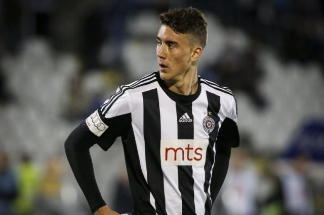 晚充满着不 晚充满着不