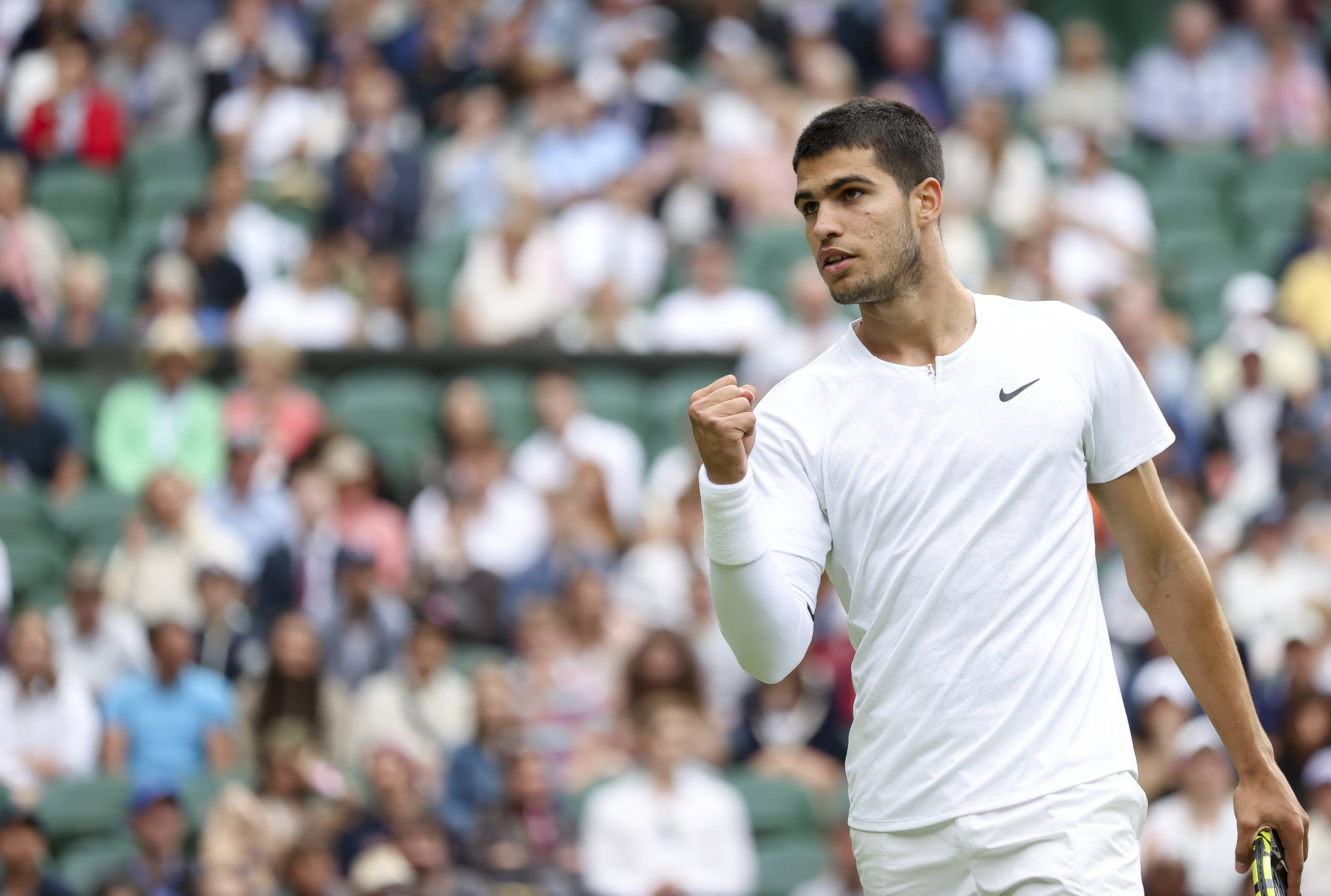 伊涅斯塔的 伊涅斯塔的