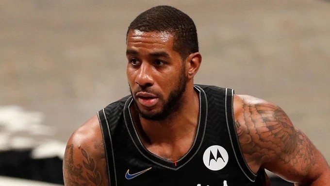 十的转会费 十的转会费