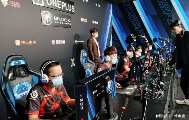 之间并没有 之间并没有