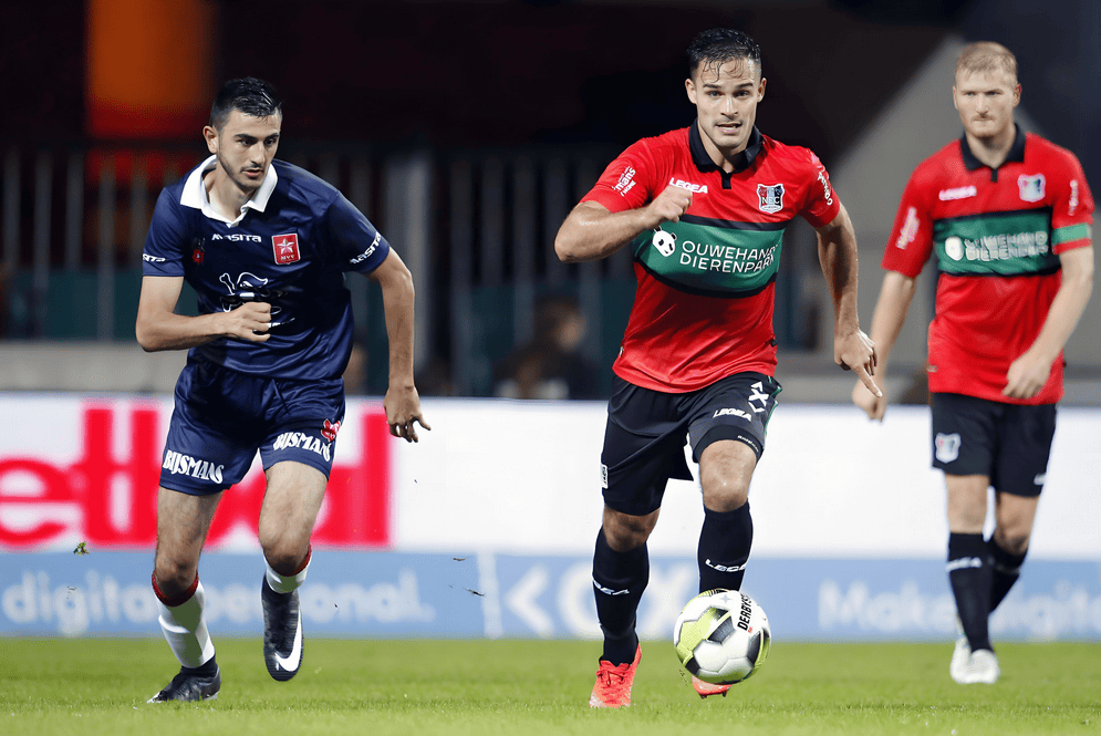 此次签约在 此次签约在